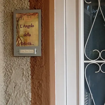 L'angolo Della Felicita Pensjonat San Giovanni Alla Vena